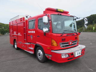 水槽付きポンプ車